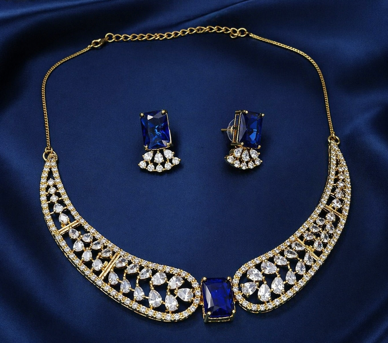 Vellorene Sapphire Crest Statement Necklace Set