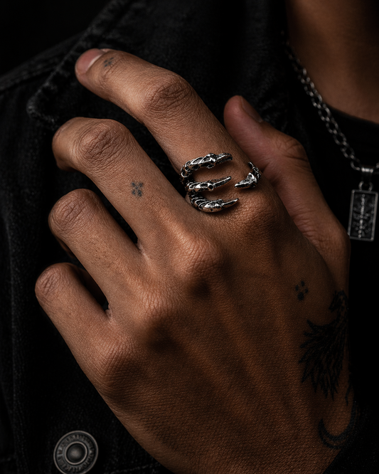 PRISMETIC Claw Grip Statement Ring