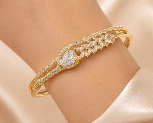 Vellorene Aurelia Crystal Luxe Bracelet