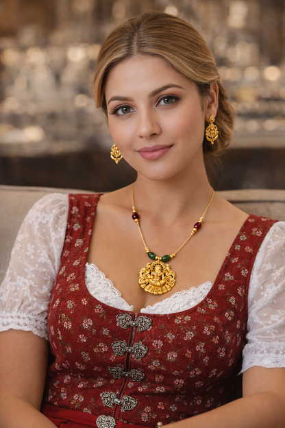 Vellorene Temple Motif Pendant Necklace Set – Minimal Heritage Gold Jewellery
