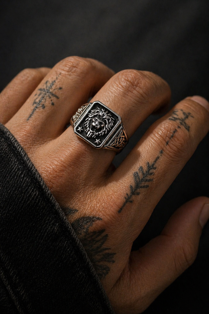 PRISMETIC Apex Lion Signet Ring