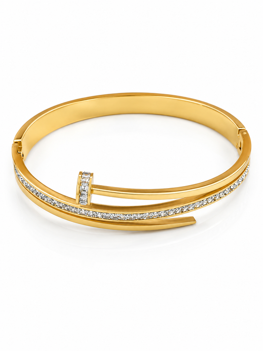 Vellorene Minimal Crystal Gold Bracelet for Women