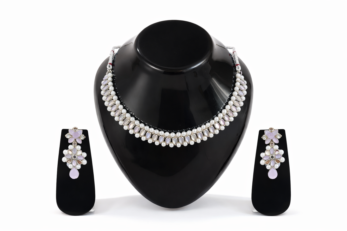 Vellorene Pastel Pearl Kundan Jewellery Set