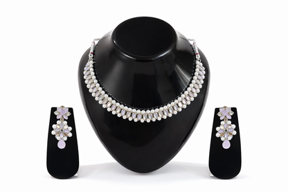 Vellorene Pastel Pearl Kundan Jewellery Set
