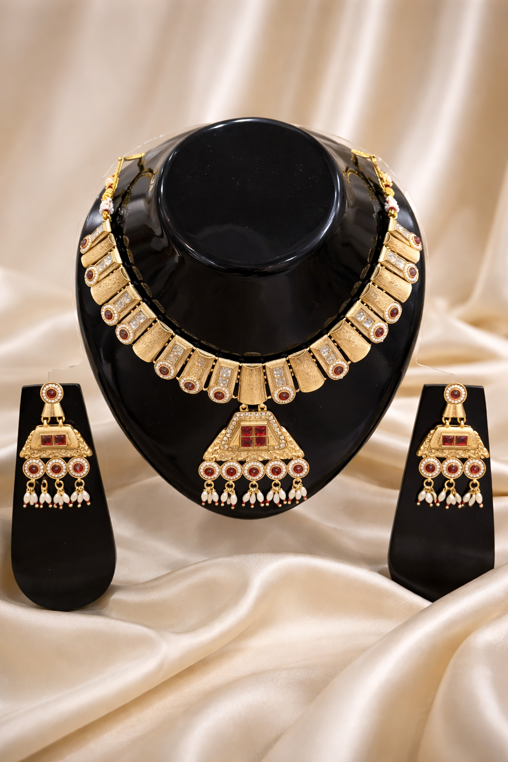 Vellorene Royal Temple Necklace Set – Heritage Statement Fashion Jewelry